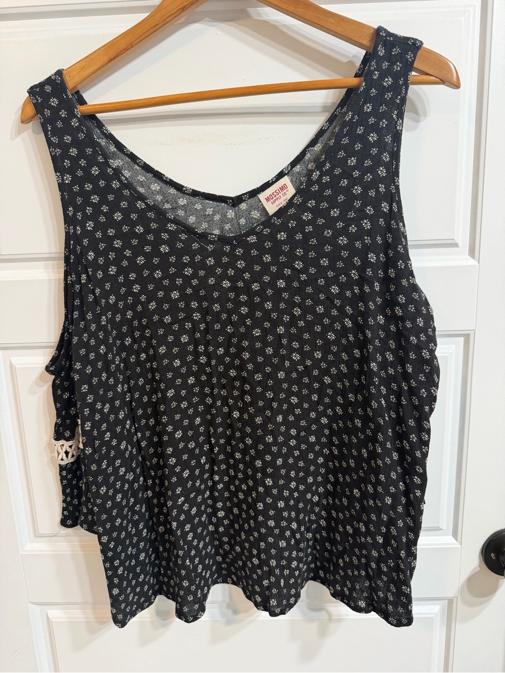 Mossimo Supply Co. Black Tank Top with White Floral Print